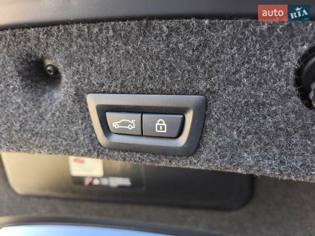 Синий БМВ 5 Серия, объемом двигателя 3 л и пробегом 215 тыс. км за 12950 $, фото 30 на Automoto.ua