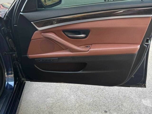 Синий БМВ 5 Серия, объемом двигателя 2 л и пробегом 210 тыс. км за 12999 $, фото 14 на Automoto.ua