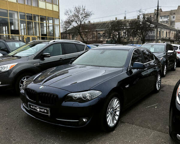 Синий БМВ 5 Серия, объемом двигателя 2.98 л и пробегом 224 тыс. км за 15500 $, фото 3 на Automoto.ua
