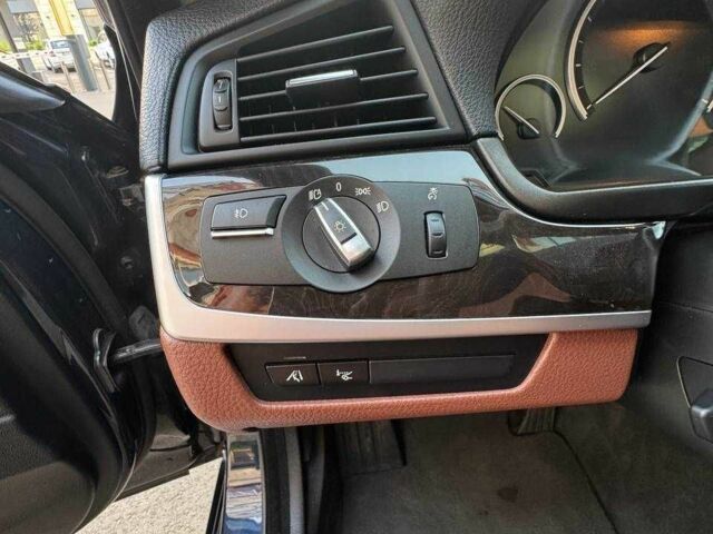 Синий БМВ 5 Серия, объемом двигателя 2 л и пробегом 210 тыс. км за 12999 $, фото 17 на Automoto.ua