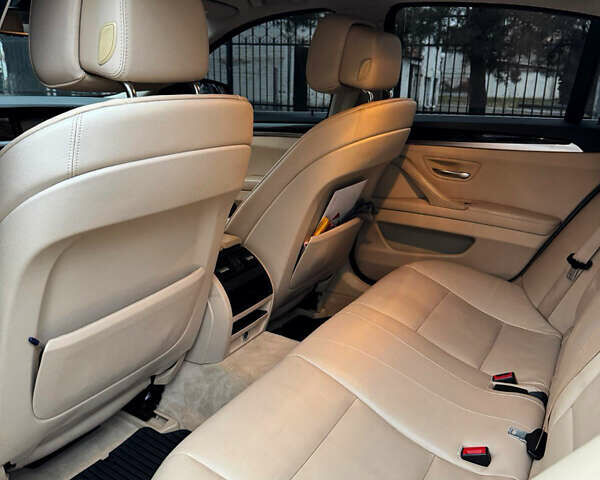 Синий БМВ 5 Серия, объемом двигателя 2 л и пробегом 216 тыс. км за 11999 $, фото 13 на Automoto.ua