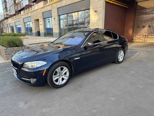 Синий БМВ 5 Серия, объемом двигателя 2 л и пробегом 210 тыс. км за 12999 $, фото 10 на Automoto.ua