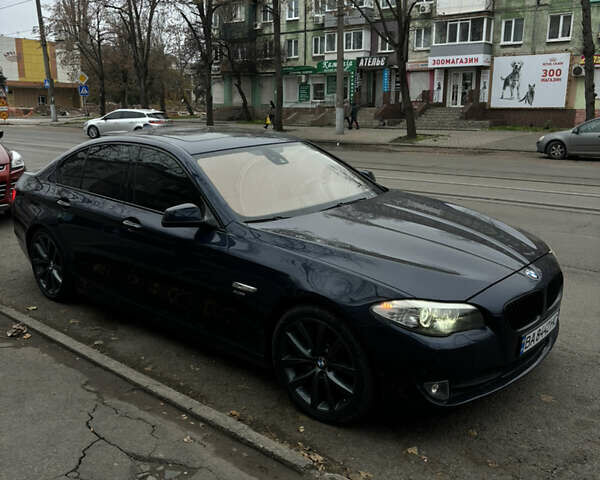 Синий БМВ 5 Серия, объемом двигателя 2.98 л и пробегом 240 тыс. км за 11700 $, фото 1 на Automoto.ua