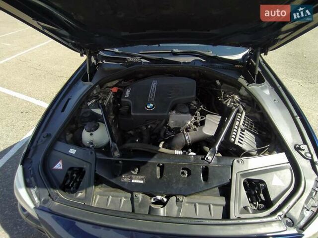 Синій БМВ 5 Серія, об'ємом двигуна 2 л та пробігом 250 тис. км за 10800 $, фото 13 на Automoto.ua