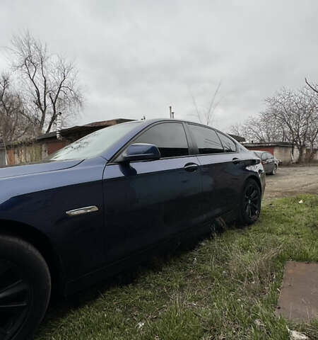 Синій БМВ 5 Серія, об'ємом двигуна 2 л та пробігом 296 тис. км за 12500 $, фото 5 на Automoto.ua