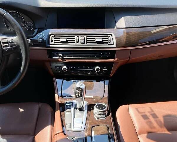 Синий БМВ 5 Серия, объемом двигателя 2.98 л и пробегом 200 тыс. км за 14999 $, фото 12 на Automoto.ua