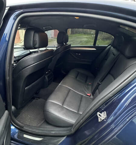 Синій БМВ 5 Серія, об'ємом двигуна 2 л та пробігом 296 тис. км за 12500 $, фото 7 на Automoto.ua