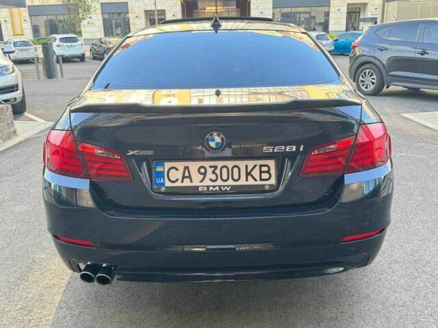 Синий БМВ 5 Серия, объемом двигателя 2 л и пробегом 210 тыс. км за 12999 $, фото 6 на Automoto.ua