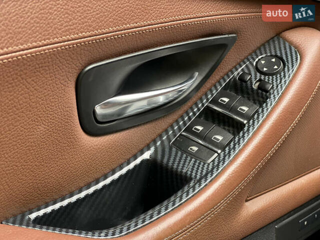 Синій БМВ 5 Серія, об'ємом двигуна 2.98 л та пробігом 260 тис. км за 16999 $, фото 22 на Automoto.ua