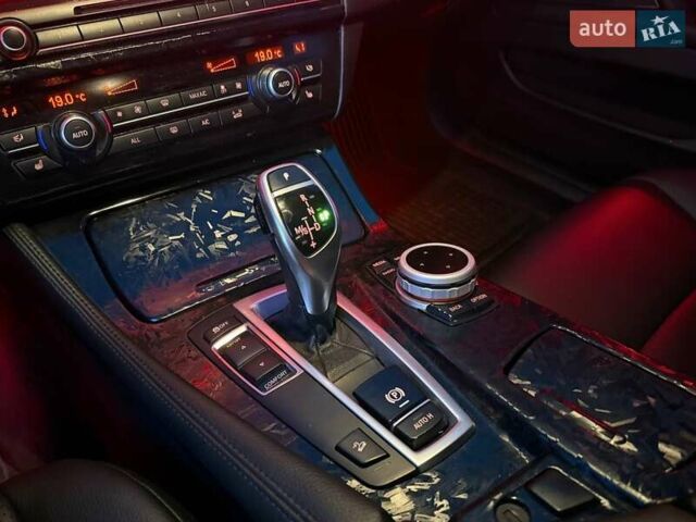 Синій БМВ 5 Серія, об'ємом двигуна 2 л та пробігом 252 тис. км за 14490 $, фото 31 на Automoto.ua