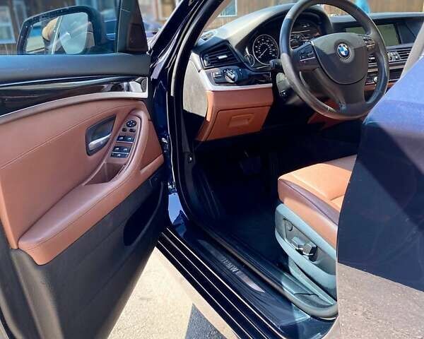 Синий БМВ 5 Серия, объемом двигателя 2.98 л и пробегом 200 тыс. км за 14999 $, фото 10 на Automoto.ua