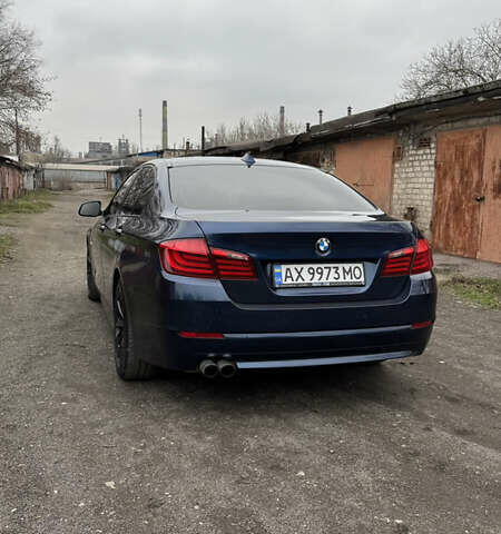 Синій БМВ 5 Серія, об'ємом двигуна 2 л та пробігом 296 тис. км за 12500 $, фото 1 на Automoto.ua