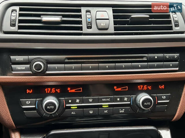 Синій БМВ 5 Серія, об'ємом двигуна 2.98 л та пробігом 260 тис. км за 16999 $, фото 27 на Automoto.ua