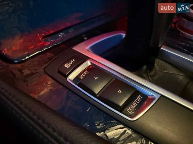 Синій БМВ 5 Серія, об'ємом двигуна 2 л та пробігом 252 тис. км за 14490 $, фото 29 на Automoto.ua