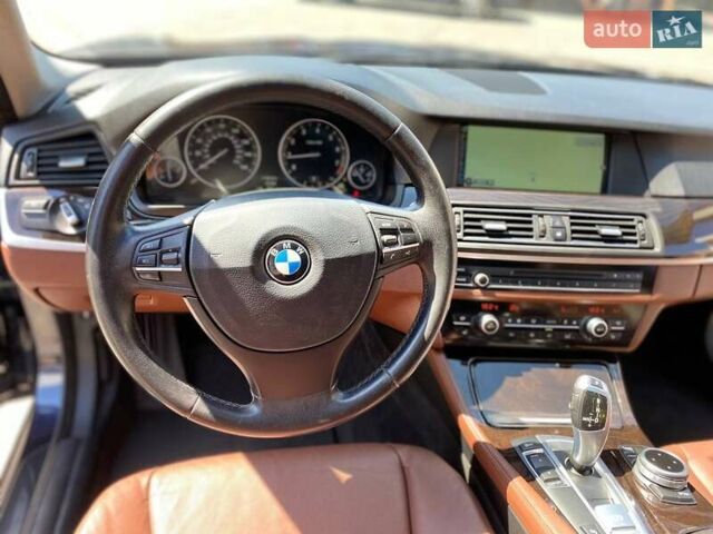 Синий БМВ 5 Серия, объемом двигателя 2.98 л и пробегом 200 тыс. км за 14999 $, фото 11 на Automoto.ua