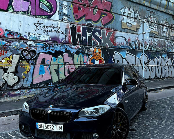 Синий БМВ 5 Серия, объемом двигателя 3 л и пробегом 225 тыс. км за 15800 $, фото 2 на Automoto.ua