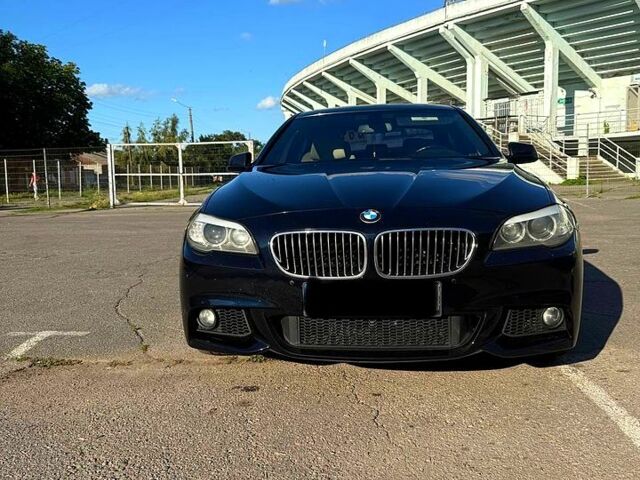 Синий БМВ 5 Серия, объемом двигателя 3 л и пробегом 215 тыс. км за 12800 $, фото 5 на Automoto.ua