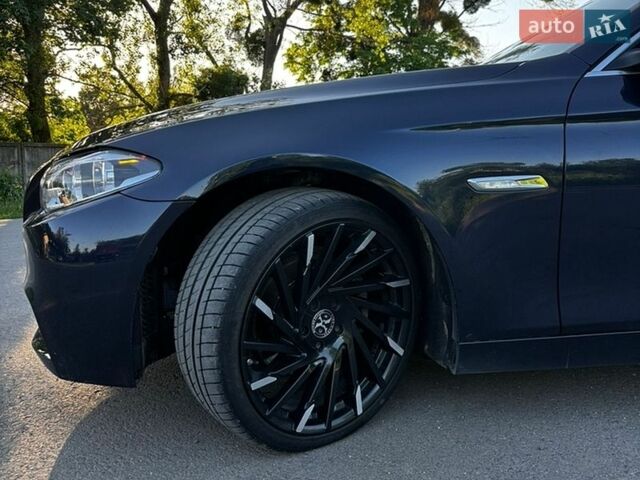 Синій БМВ 5 Серія, об'ємом двигуна 2 л та пробігом 163 тис. км за 11999 $, фото 3 на Automoto.ua