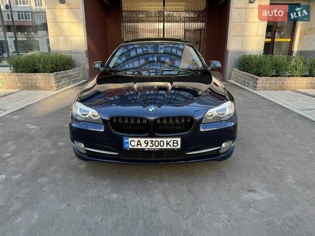 Синій БМВ 5 Серія, об'ємом двигуна 2 л та пробігом 210 тис. км за 12999 $, фото 23 на Automoto.ua