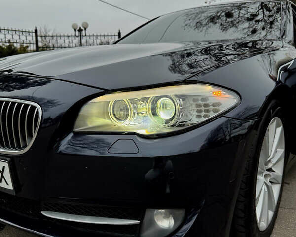 Синий БМВ 5 Серия, объемом двигателя 2 л и пробегом 216 тыс. км за 11999 $, фото 2 на Automoto.ua