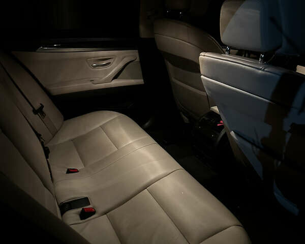 Синий БМВ 5 Серия, объемом двигателя 2 л и пробегом 217 тыс. км за 11500 $, фото 22 на Automoto.ua