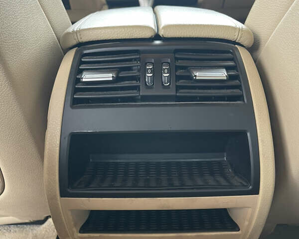 Синий БМВ 5 Серия, объемом двигателя 2.98 л и пробегом 200 тыс. км за 13000 $, фото 24 на Automoto.ua