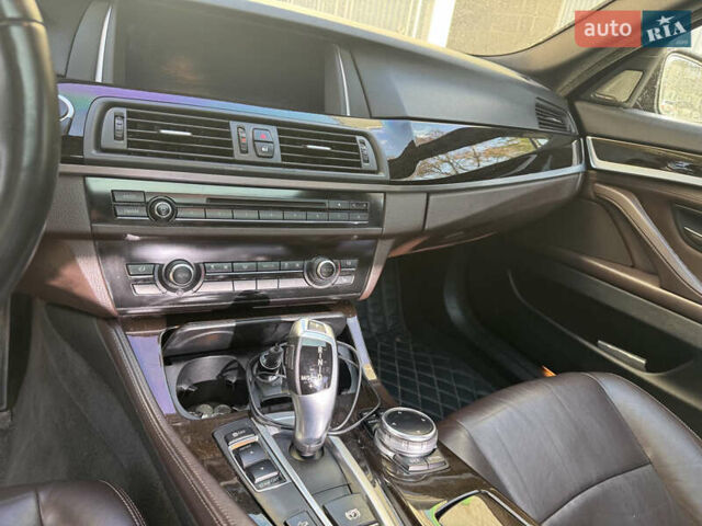 Синий БМВ 5 Серия, объемом двигателя 2.98 л и пробегом 218 тыс. км за 15400 $, фото 6 на Automoto.ua