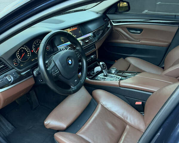 Синій БМВ 5 Серія, об'ємом двигуна 2.98 л та пробігом 202 тис. км за 19500 $, фото 19 на Automoto.ua
