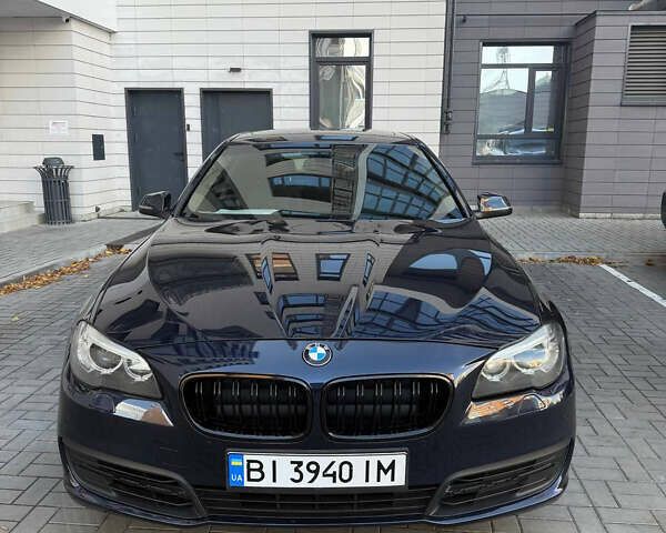 Синий БМВ 5 Серия, объемом двигателя 3 л и пробегом 220 тыс. км за 13900 $, фото 2 на Automoto.ua