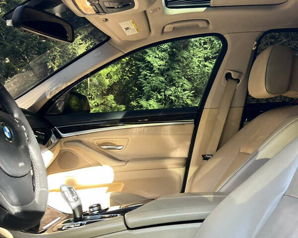 Синій БМВ 5 Серія, об'ємом двигуна 2.98 л та пробігом 195 тис. км за 15500 $, фото 6 на Automoto.ua