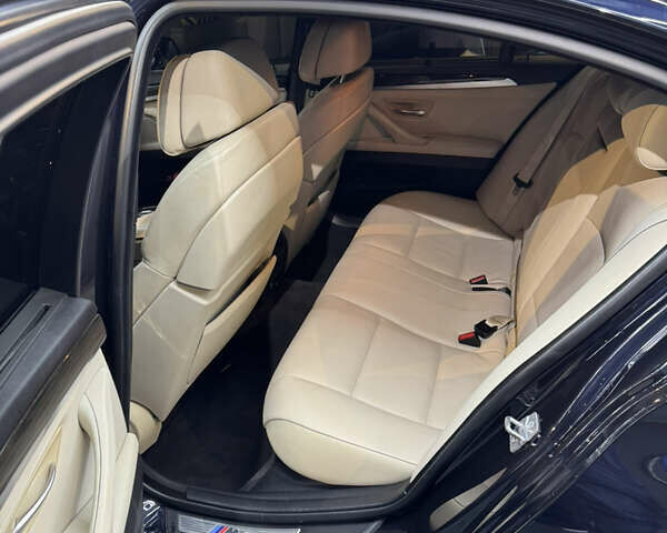 Синій БМВ 5 Серія, об'ємом двигуна 2 л та пробігом 135 тис. км за 16000 $, фото 32 на Automoto.ua