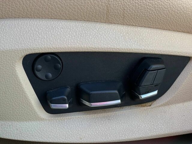 Синій БМВ 5 Серія, об'ємом двигуна 2 л та пробігом 227 тис. км за 12500 $, фото 20 на Automoto.ua