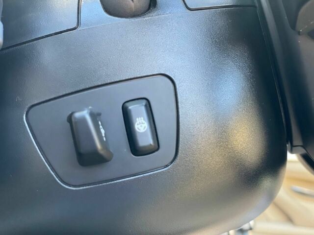 Синій БМВ 5 Серія, об'ємом двигуна 2 л та пробігом 227 тис. км за 12500 $, фото 17 на Automoto.ua