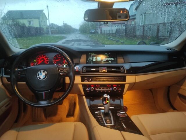 Синий БМВ 5 Серия, объемом двигателя 3 л и пробегом 194 тыс. км за 12900 $, фото 8 на Automoto.ua