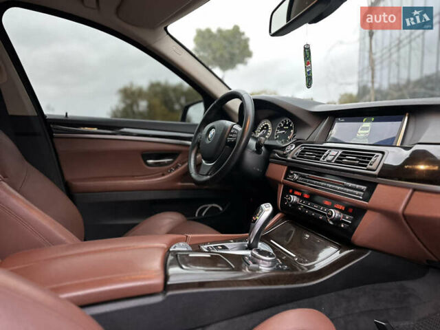 Синій БМВ 5 Серія, об'ємом двигуна 2.99 л та пробігом 275 тис. км за 19300 $, фото 16 на Automoto.ua