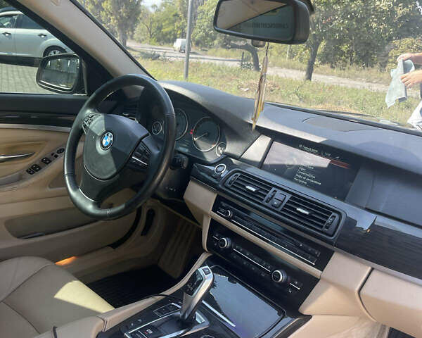 Синий БМВ 5 Серия, объемом двигателя 2 л и пробегом 149 тыс. км за 14200 $, фото 14 на Automoto.ua