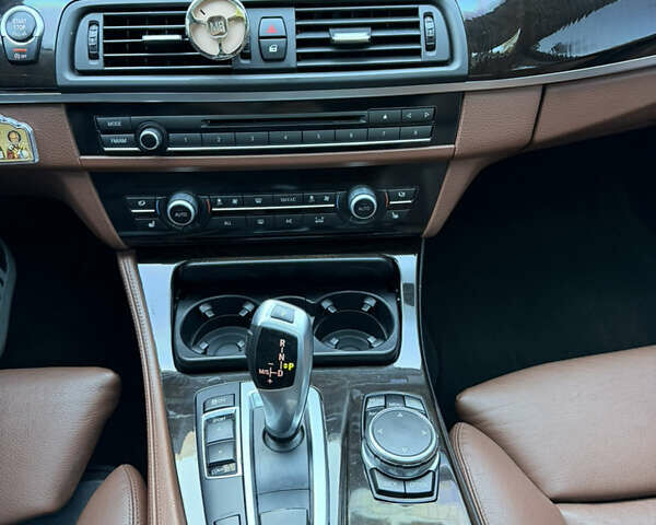 Синій БМВ 5 Серія, об'ємом двигуна 2.98 л та пробігом 202 тис. км за 19500 $, фото 21 на Automoto.ua