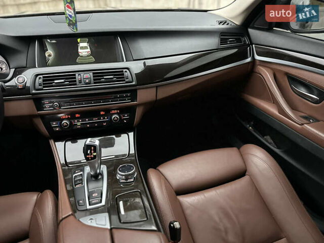 Синій БМВ 5 Серія, об'ємом двигуна 2.99 л та пробігом 275 тис. км за 19300 $, фото 11 на Automoto.ua