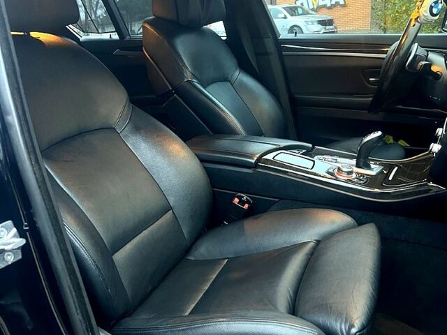 Синий БМВ 5 Серия, объемом двигателя 3 л и пробегом 200 тыс. км за 13800 $, фото 13 на Automoto.ua