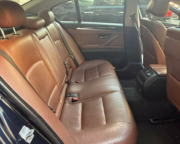 Синий БМВ 5 Серия, объемом двигателя 3 л и пробегом 220 тыс. км за 13900 $, фото 10 на Automoto.ua