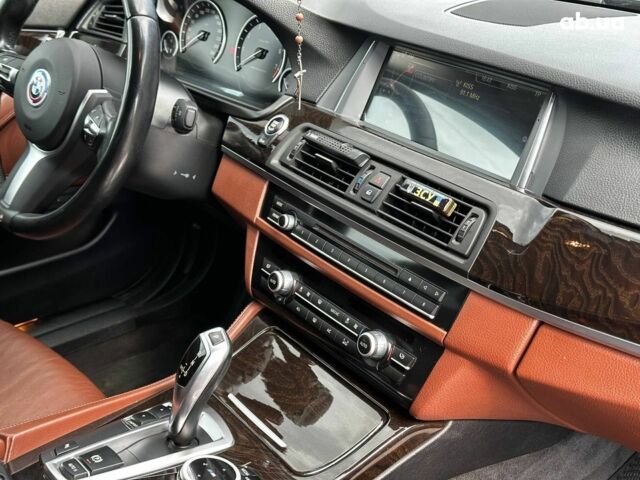 Синій БМВ 5 Серія, об'ємом двигуна 2 л та пробігом 242 тис. км за 18790 $, фото 37 на Automoto.ua