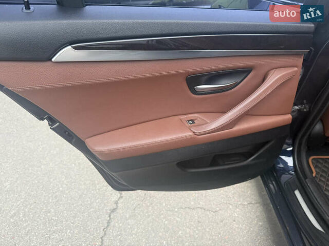 Синій БМВ 5 Серія, об'ємом двигуна 2 л та пробігом 198 тис. км за 11999 $, фото 21 на Automoto.ua