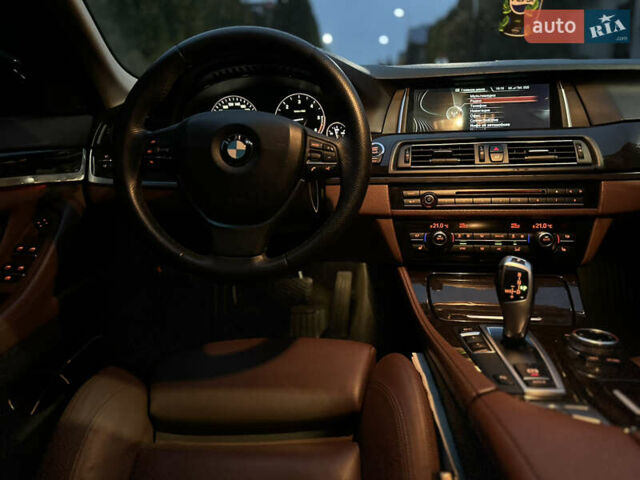 Синій БМВ 5 Серія, об'ємом двигуна 2.99 л та пробігом 275 тис. км за 18500 $, фото 39 на Automoto.ua
