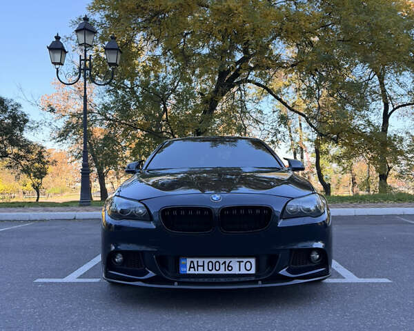 Синій БМВ 5 Серія, об'ємом двигуна 2.98 л та пробігом 202 тис. км за 19500 $, фото 1 на Automoto.ua