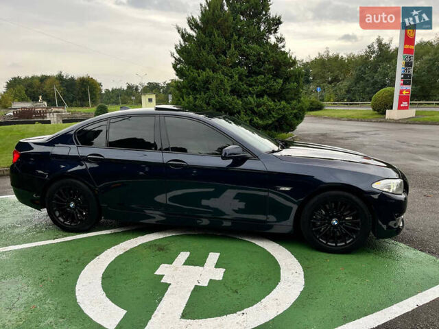 Синий БМВ 5 Серия, объемом двигателя 2.98 л и пробегом 200 тыс. км за 13000 $, фото 9 на Automoto.ua