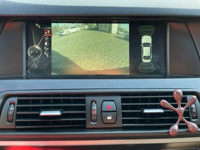 Синій БМВ 5 Серія, об'ємом двигуна 2 л та пробігом 227 тис. км за 12500 $, фото 11 на Automoto.ua