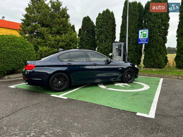 Синий БМВ 5 Серия, объемом двигателя 2.98 л и пробегом 200 тыс. км за 13000 $, фото 8 на Automoto.ua