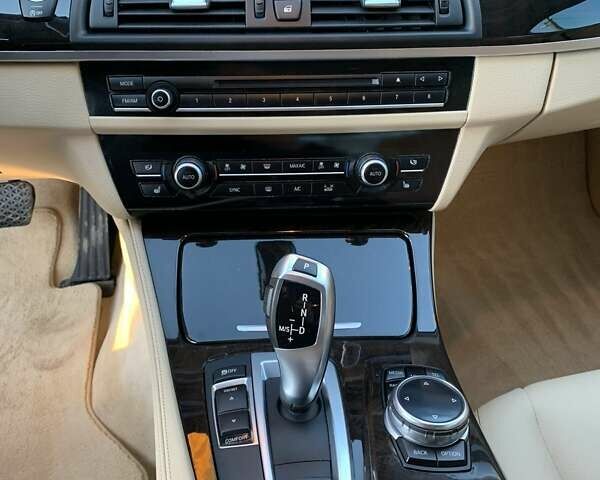 Синий БМВ 5 Серия, объемом двигателя 2.99 л и пробегом 152 тыс. км за 19900 $, фото 11 на Automoto.ua