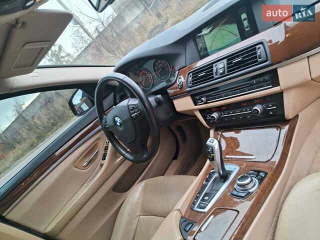 Синій БМВ 5 Серія, об'ємом двигуна 2.98 л та пробігом 201 тис. км за 15777 $, фото 22 на Automoto.ua
