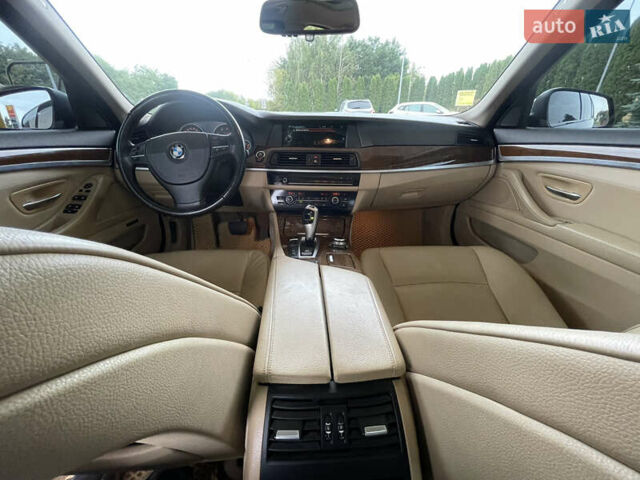 Синий БМВ 5 Серия, объемом двигателя 2.98 л и пробегом 200 тыс. км за 13000 $, фото 22 на Automoto.ua
